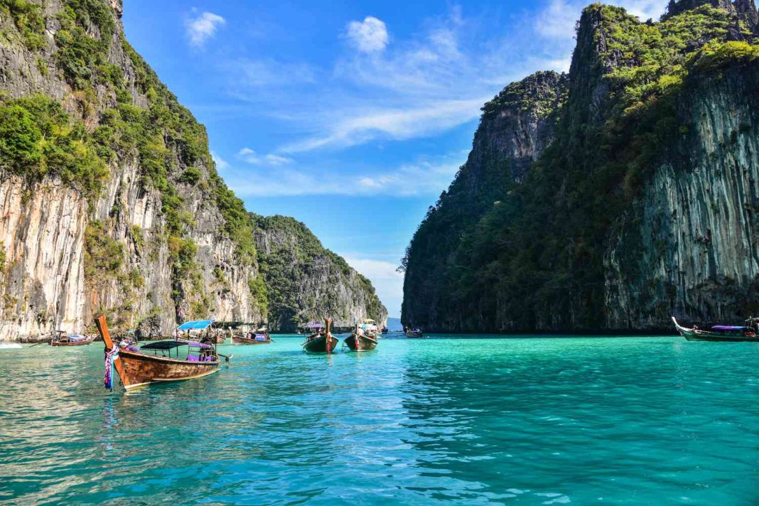 book your next getaway with Traveloka