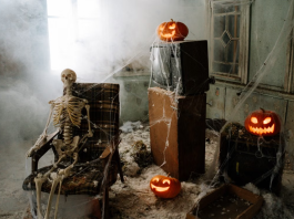 Why You Should Visit a Haunted Attraction Haunted Attraction
